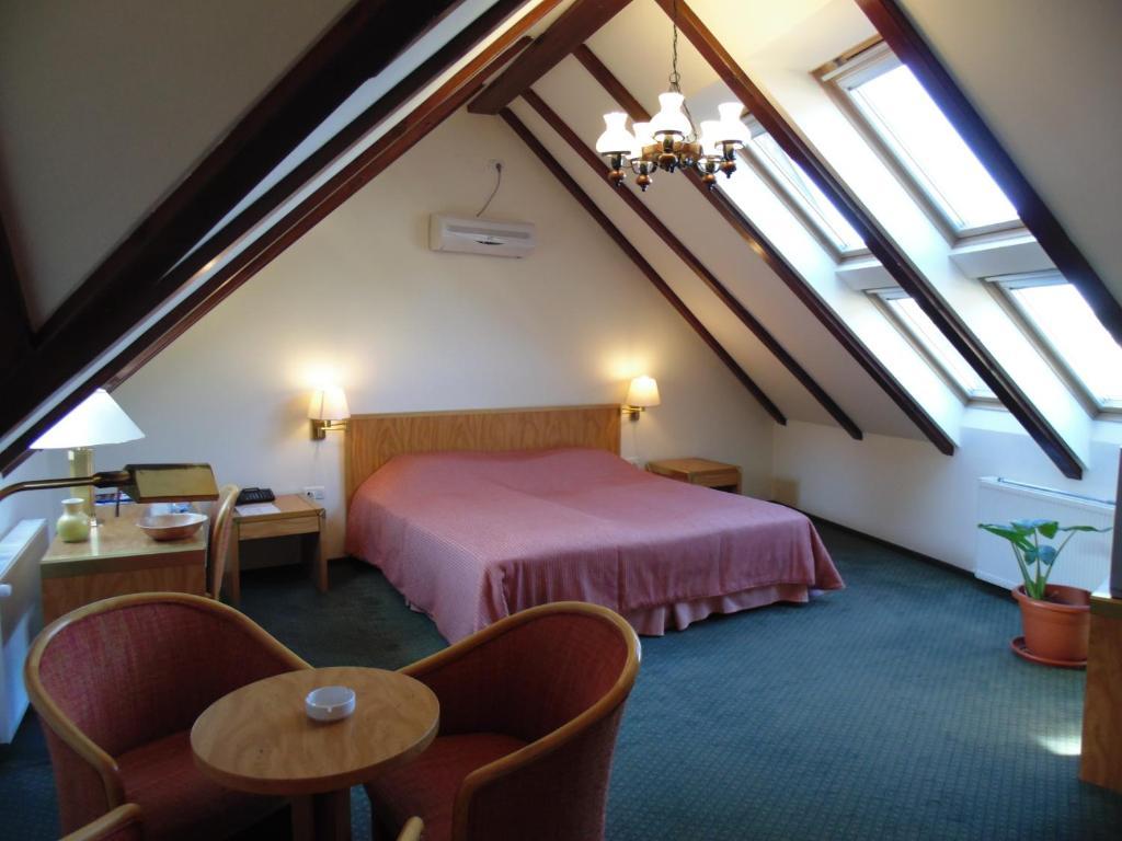 Curtea Brasoveana Room photo