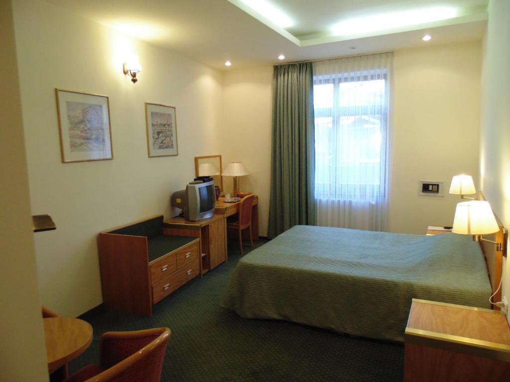 Curtea Brasoveana Room photo